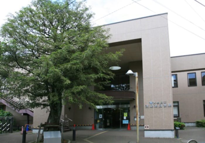 洗足池図書館(図書館)まで889m レイクアベニュ－大岡山