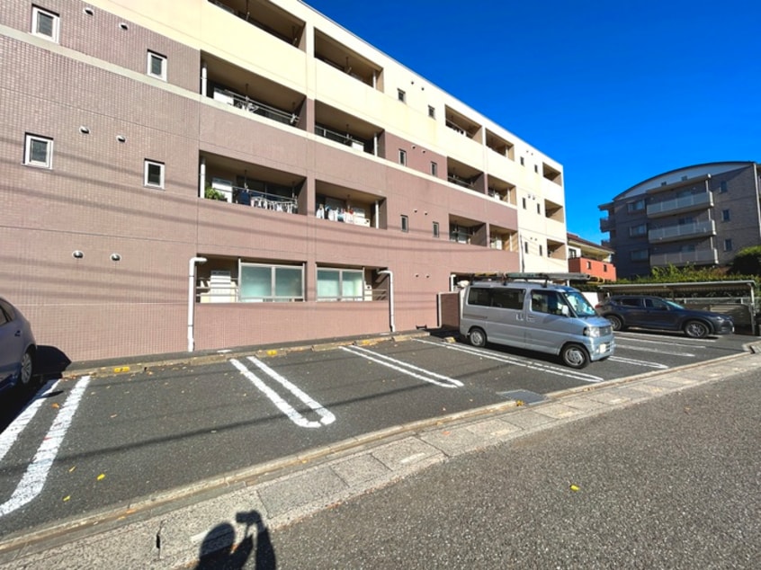 駐車場 ジェルメ