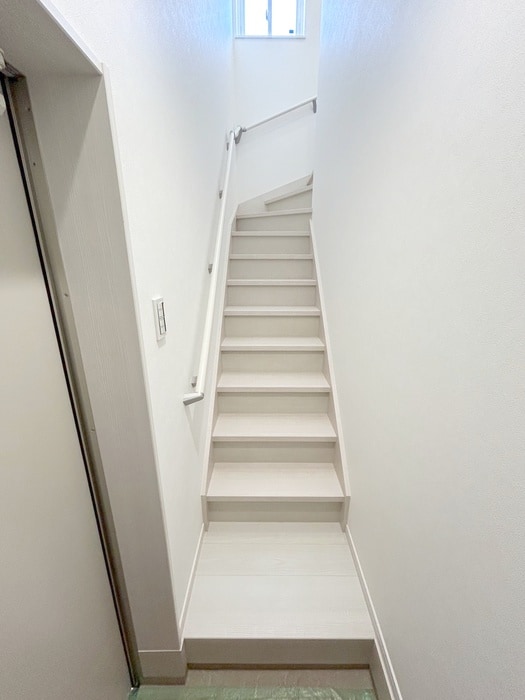 玄関 シャルール国分寺