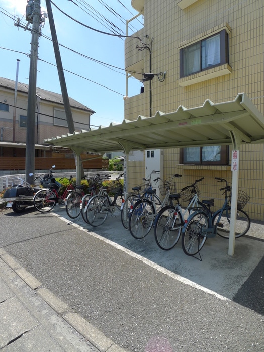 駐輪場 ジュネスベルＧ