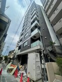 建築中