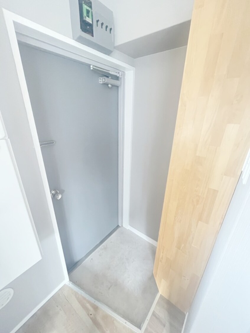 玄関 ル－テシア小金井マンション