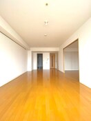 居室 エンブレムコ－ト明石町