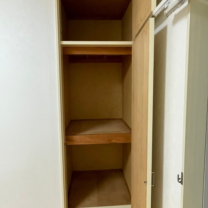 収納 ハイツ愛花夢