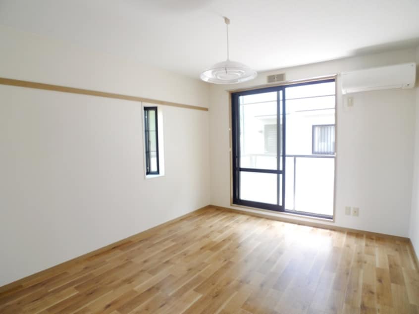 居室 木もれ陽ハウス