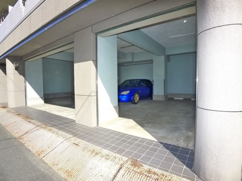 駐車場 メゾン行徳
