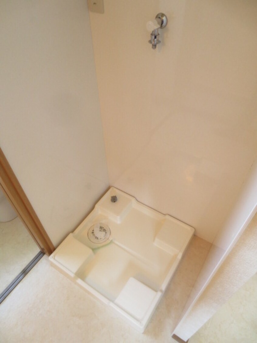 洗濯機置場 みつるハイツ