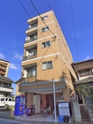 プラージュ登戸の外観