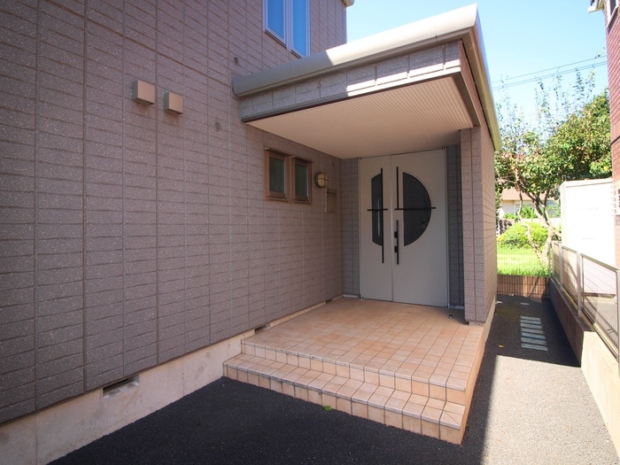 エントランス部分 ボナ－ルメゾン