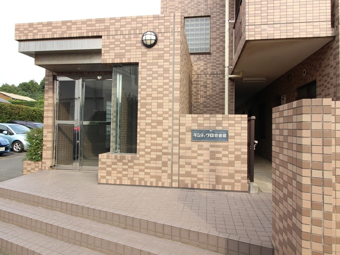 エントランス部分 モンティクロ壱番館