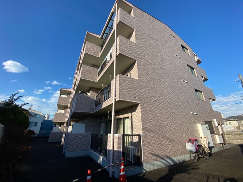 外観写真 メゾンカワベ