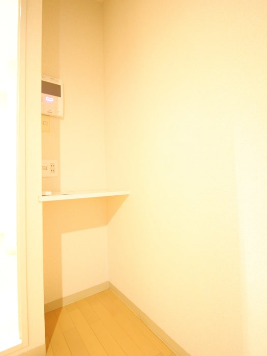 収納 クリオ藤が丘壱番館(106)