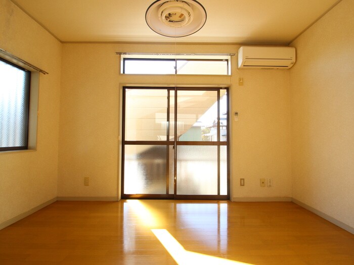 居室 第５ファミリ－ハイツ