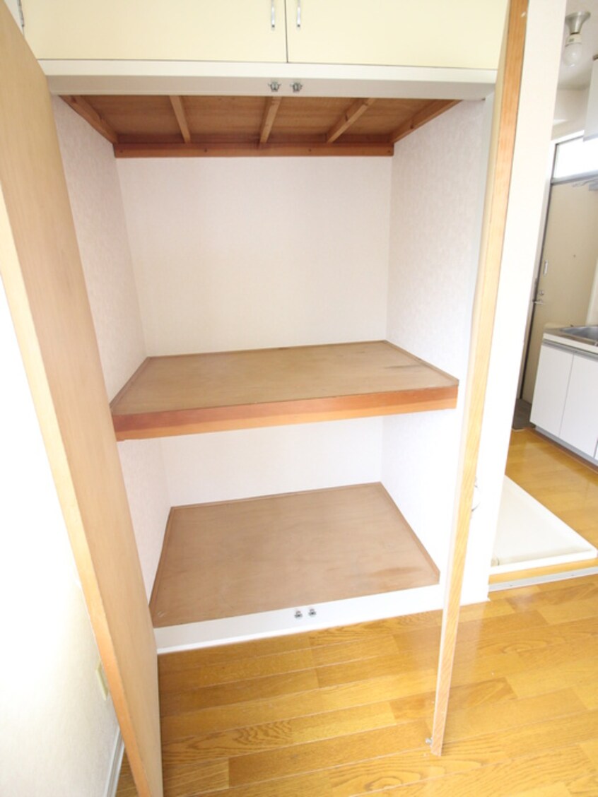 収納 第５ファミリ－ハイツ