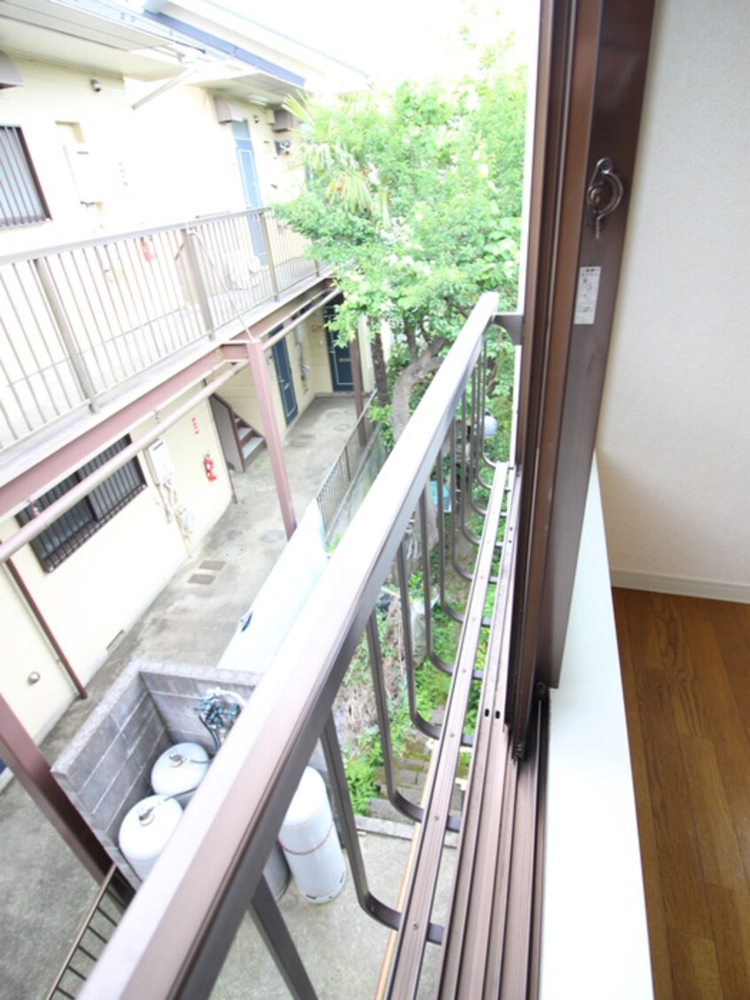 ベランダ・バルコニー 第５ファミリ－ハイツ