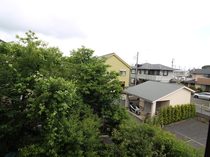 室内からの展望 第５ファミリ－ハイツ