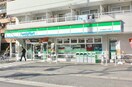 ファミリーマート 湊二丁目店(コンビニ)まで190m 藤和八丁堀コープ３（３０３）