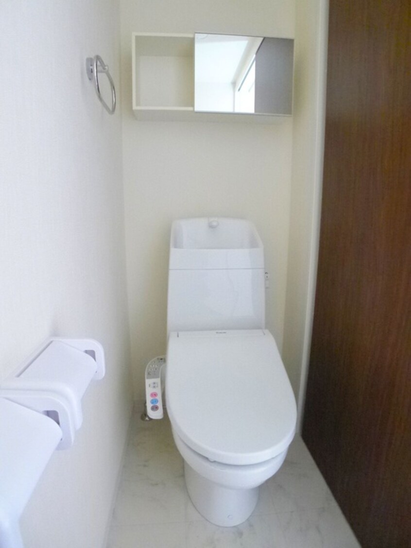 トイレ レフォルテ