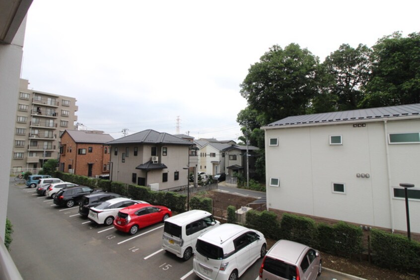 室内からの展望 ガ－デンコ－ト浦和東