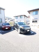 駐車場 ウィズハイムKⅢ