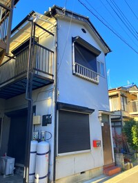 安行領根岸貸家