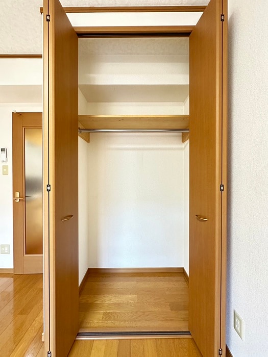 収納 イ－ストパレス