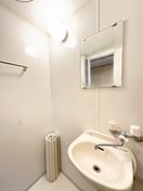 収納 イ－ストパレス