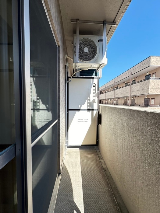 ベランダ・バルコニー イ－ストパレス