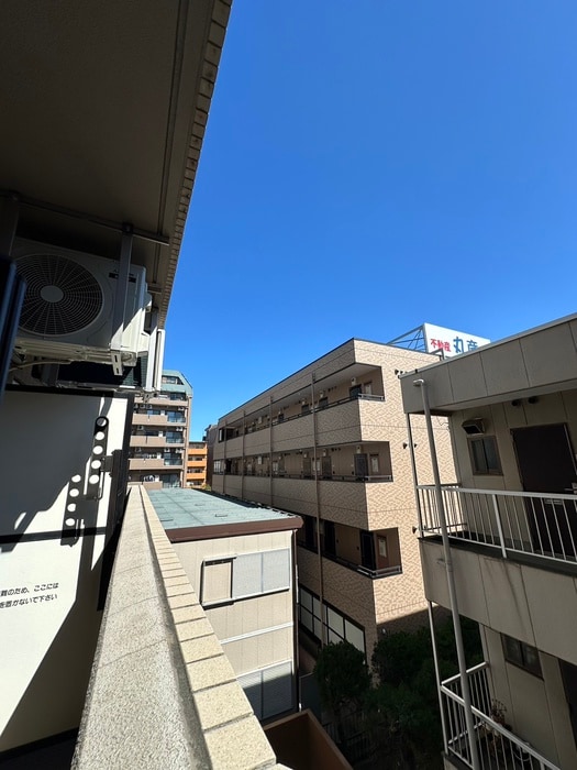 内観写真 イ－ストパレス