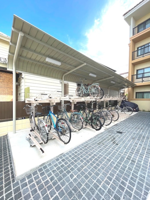 駐輪場 Le　FLEUR　OMIYA