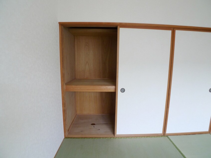 収納 パティオ緑町１号棟