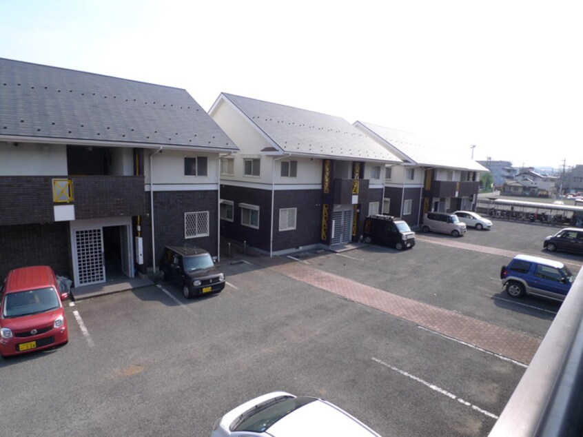 室内からの展望 パティオ緑町１号棟