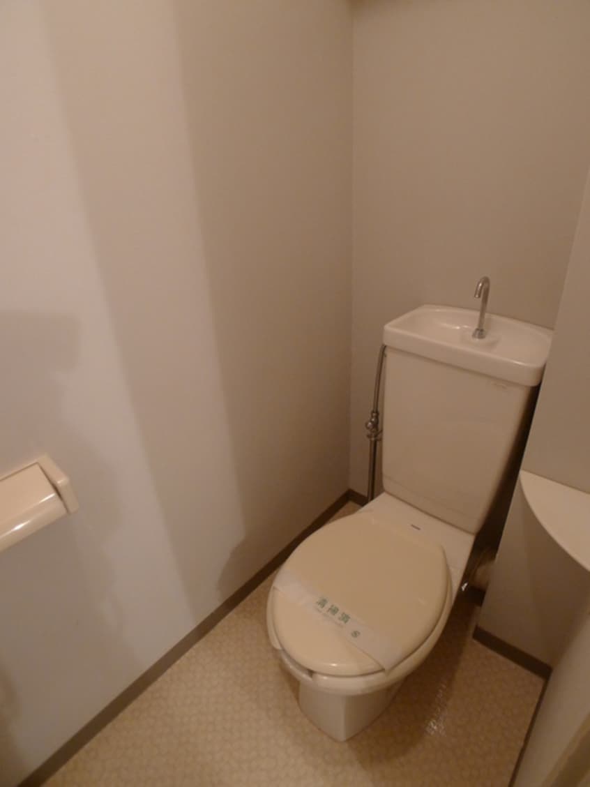 トイレ アーバンルミネ