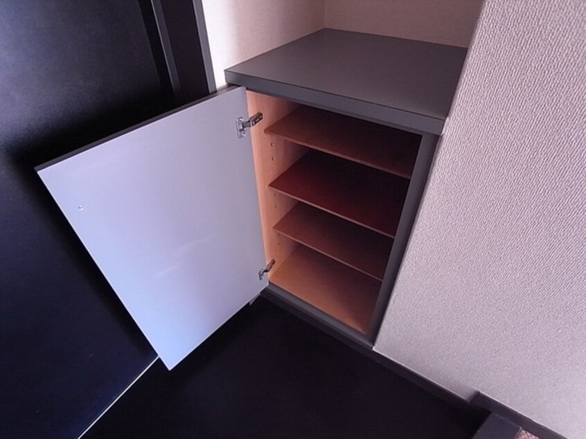 靴箱 グレース千早町