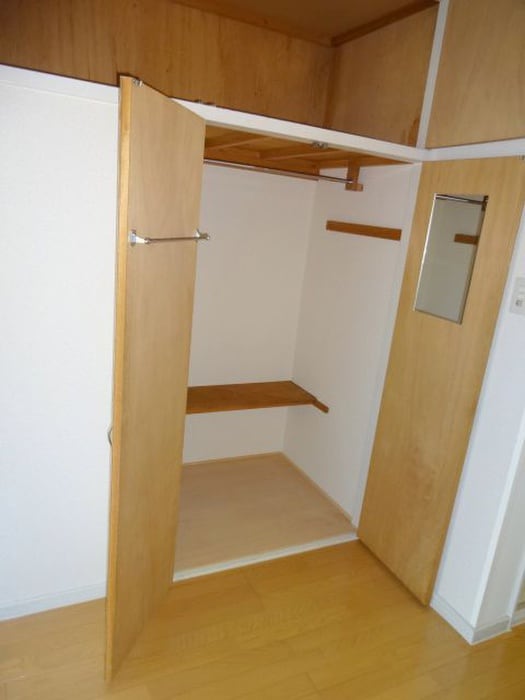 収納 ハ－バ－ドハイツ