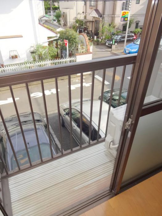 ベランダ・バルコニー ハ－バ－ドハイツ