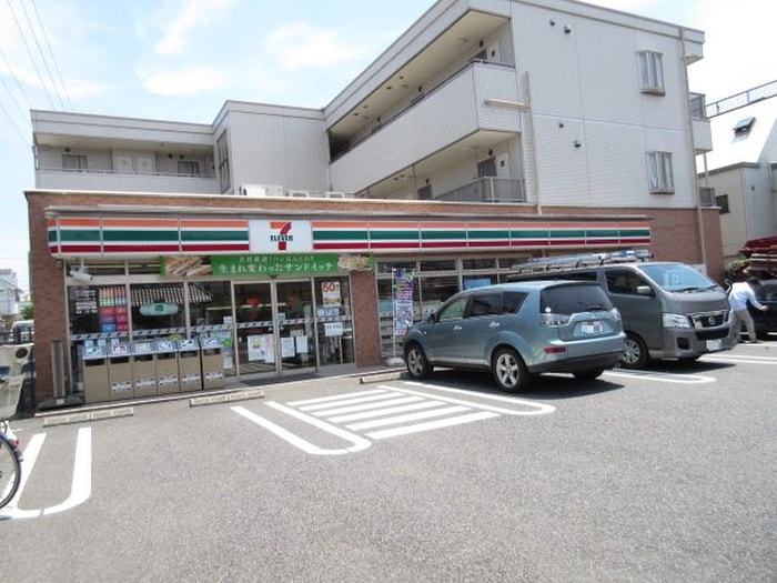 セブンイレブン(コンビニ)まで540m ハ－バ－ドハイツ