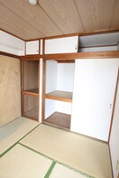 収納 グレースハイム