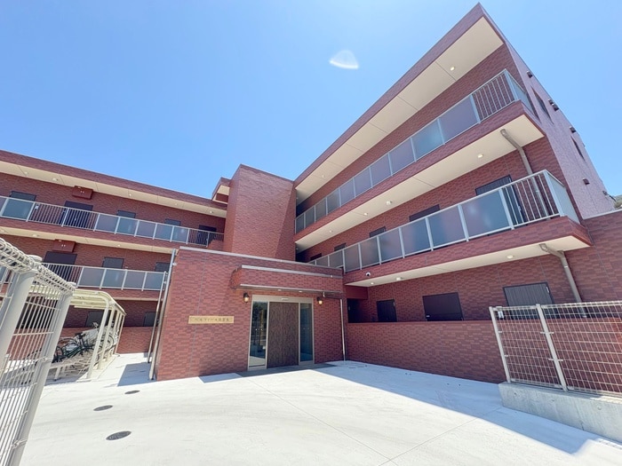 外観写真 ベルヴィーユ龍賀台