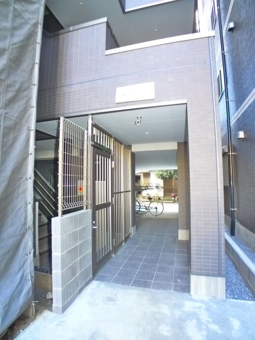 エントランス部分 コティ港町