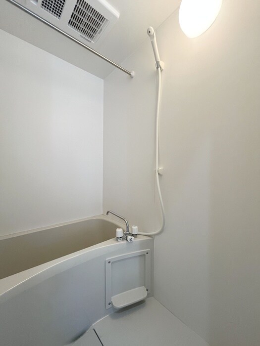 バス／シャワールーム等 コティ港町