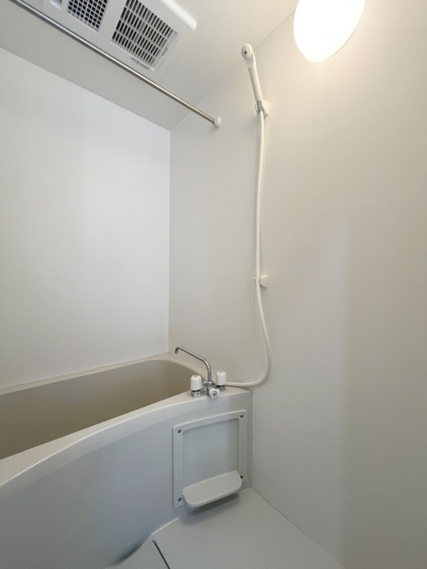 バス／シャワールーム等 コティ港町