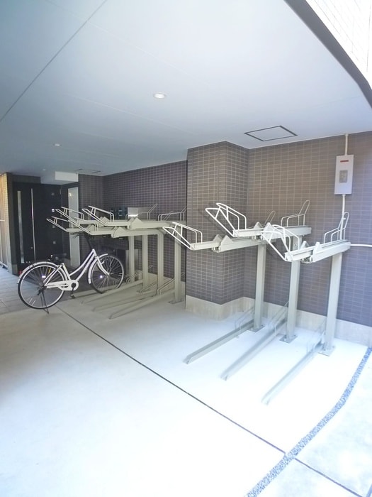 駐輪場 コティ港町