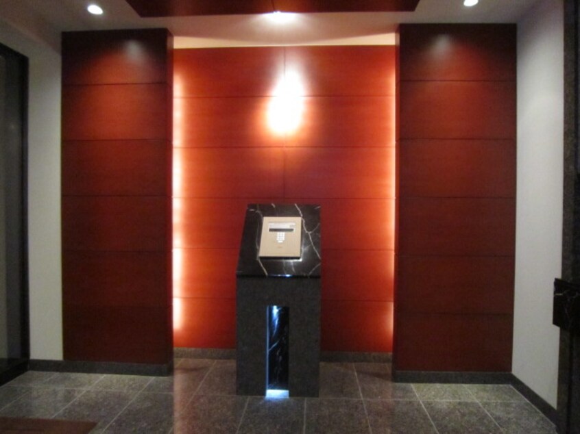 エントランス部分 プレミエ－ル一番町