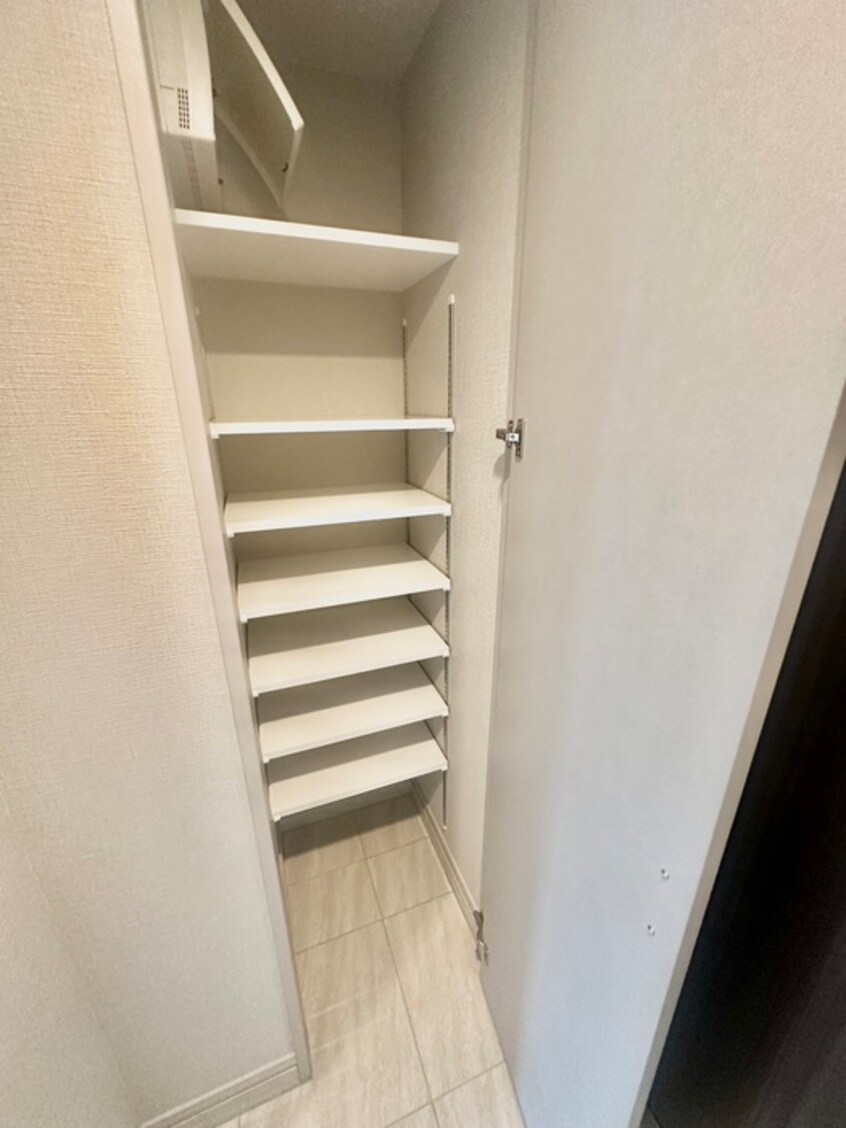 靴箱 レスピール蓮根