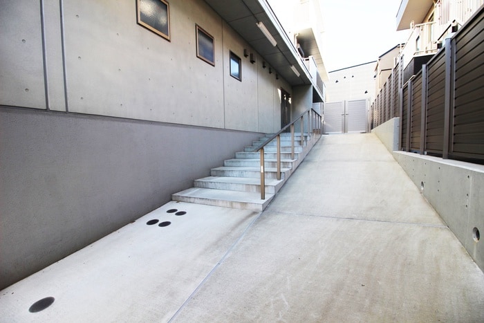 エントランス部分 ルフレ