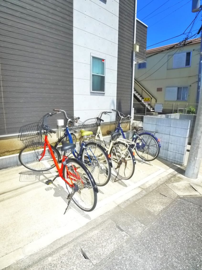 駐輪場 リブリ・ルフェリドーチェ