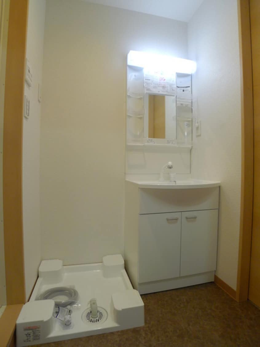 洗濯機置場 Ｌａｌｕｃｅ宮原　Ｎｏｒｔｈ