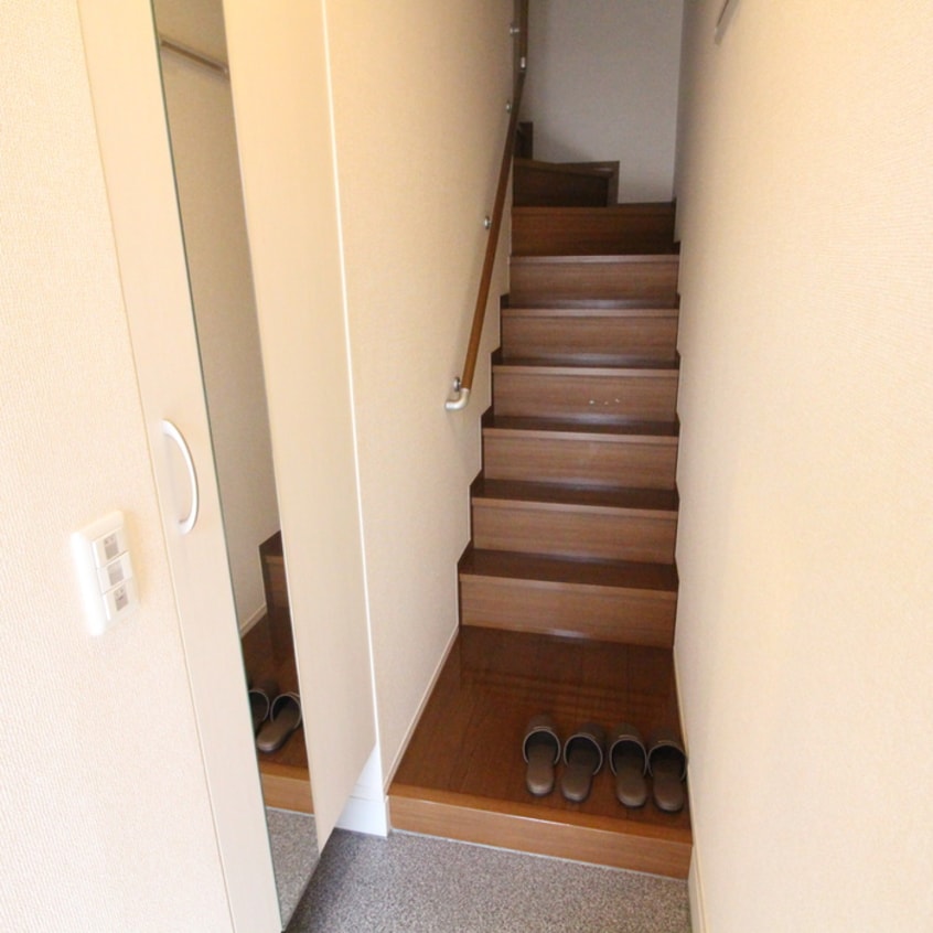 玄関 ル　リアン