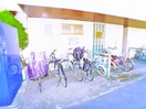 駐輪場 ローヤルマンション梅島